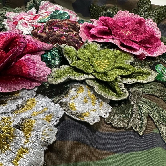 Josie Bruno Vintage Camo Cropped Embellished Military Jacket, Size Small - Picture 14 of 16